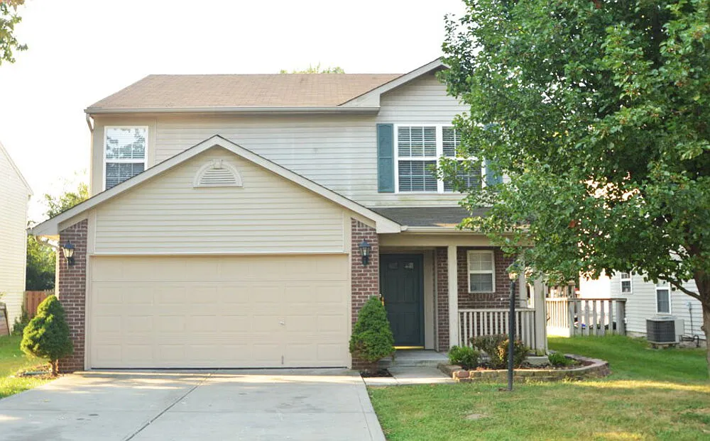 3 bed, 2.5 bath, 1680 sqft, $2,690 — Photo 1