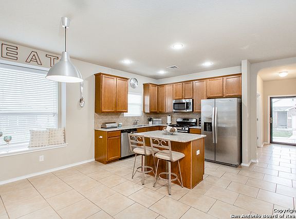3rd image of 12203 Malkin Pl
