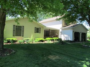 102 Owl Dr, Rochester, IN 46975