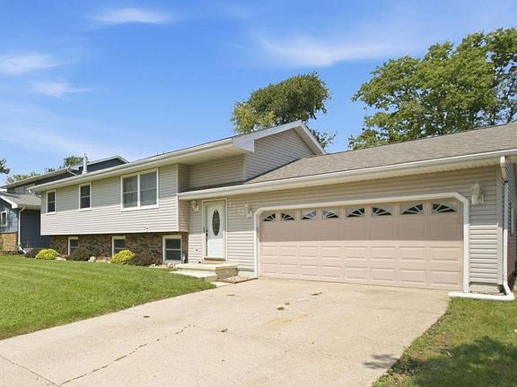 2nd image of 1215 Kaplan Dr