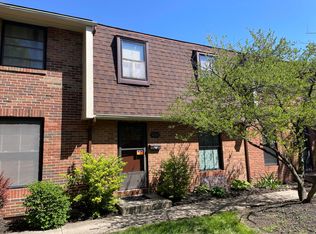 1806 Willoway Cir S, Columbus, OH 43220