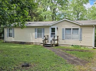 45 Donetta Dr, Creal Springs, IL 62922