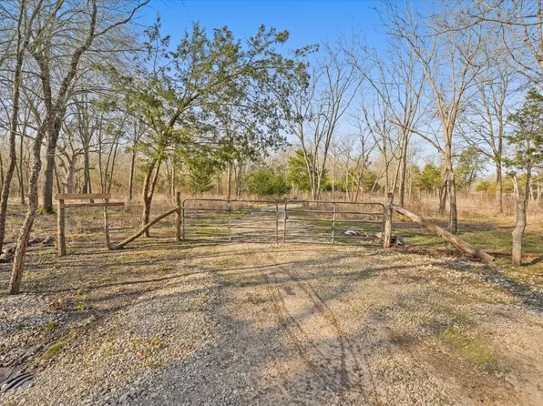 3402 County Road 1160, Greenville, TX 75401