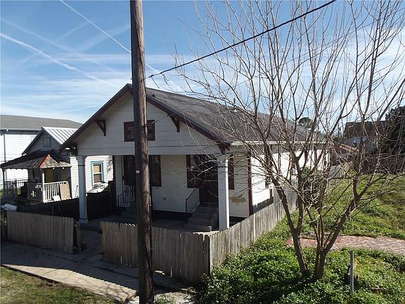 2nd image of 2509-11 Eagle St
