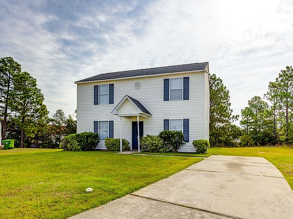 2nd image of 21 Sterling Ridge Ct