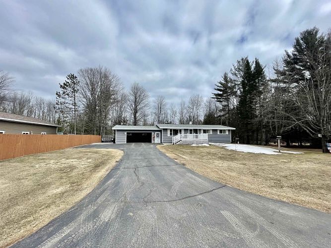 1st image of N1770 North Dr #3