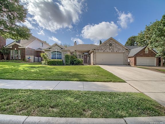 2nd image of 1108 QUIET CREEK DR