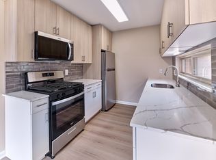 North Crossing, Willow Grove, PA 19090