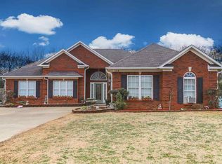 106 Rustic Cedar Ln, Madison, AL 35757