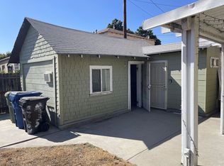 3525 S Budlong Ave #1/2, Los Angeles, CA 90007