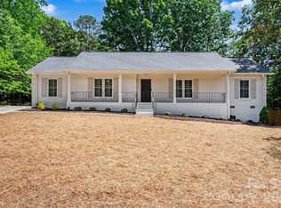 7806 Snowden Ln, Charlotte, NC 28270