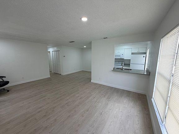 3rd image of 8432 Camden St #8432A