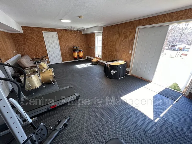 1014 Old Mill Rd — Photo 39