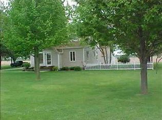 6831 La Porte Rd, Washburn, IA 50702