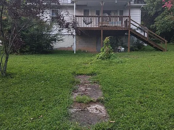 135 H Wright Rd, Mooresburg, TN 37811