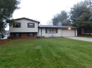 8283 Fulton Dr NW, Massillon, OH 44646