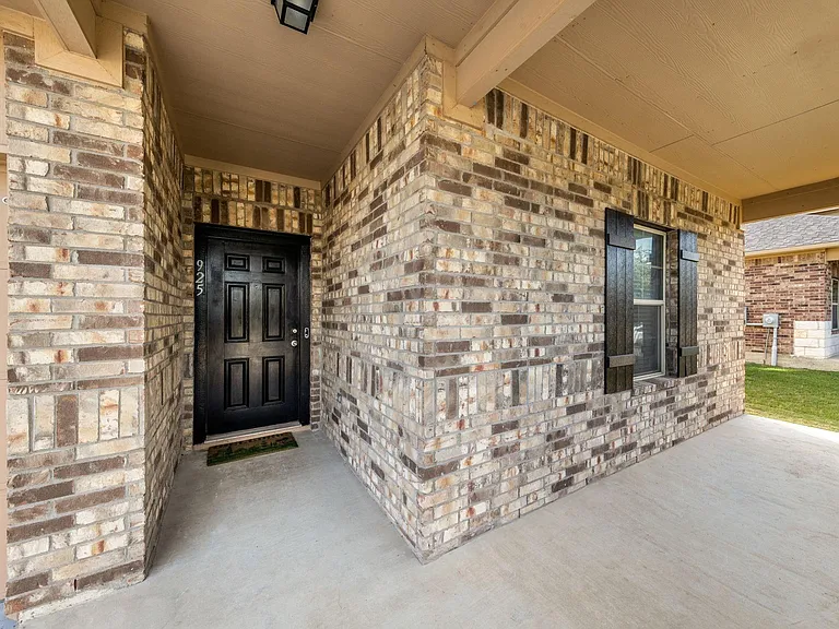 925 Woodduck Trl — Photo 6