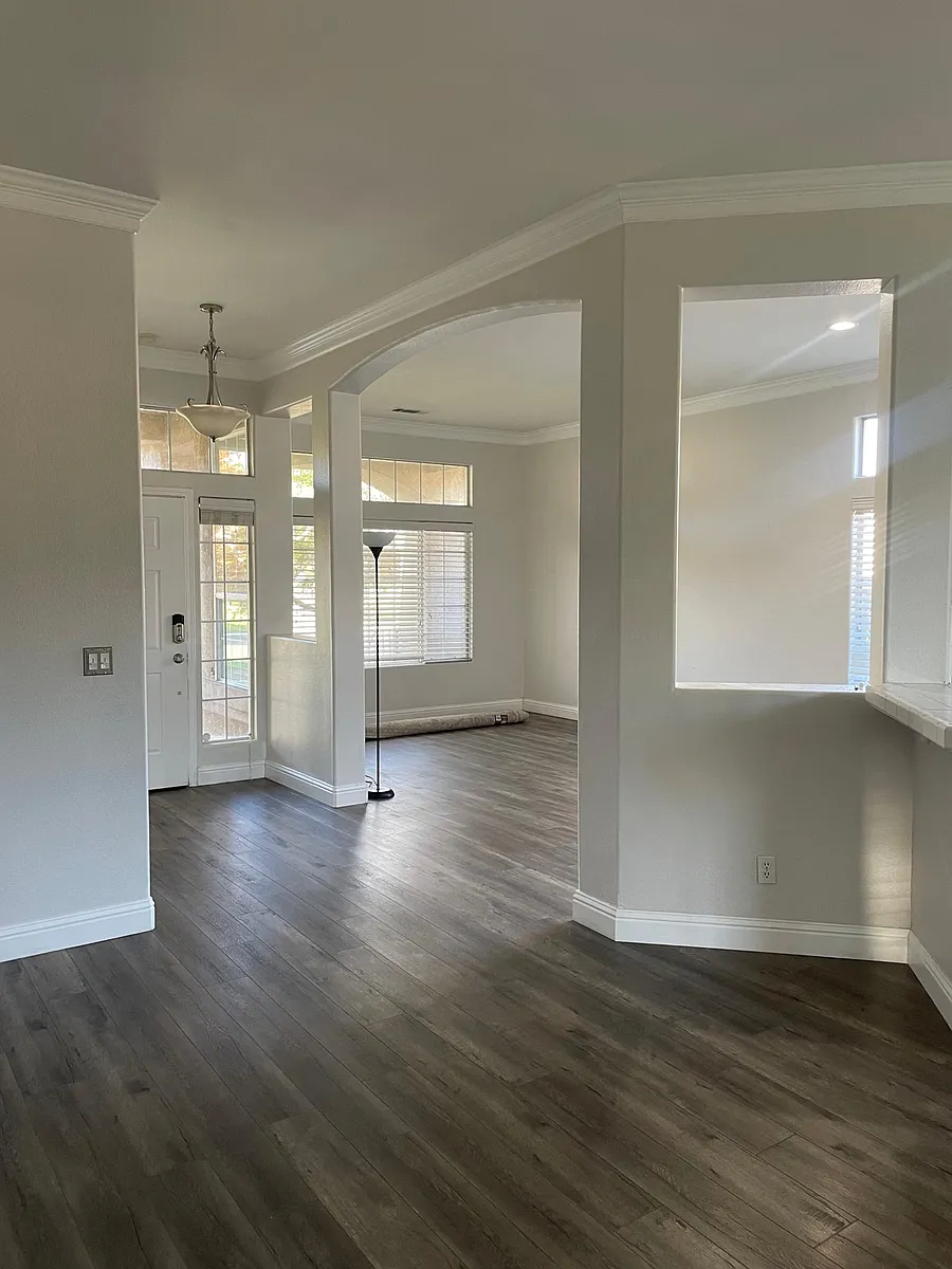 Building Photo - 4579 W Oak Park Dr