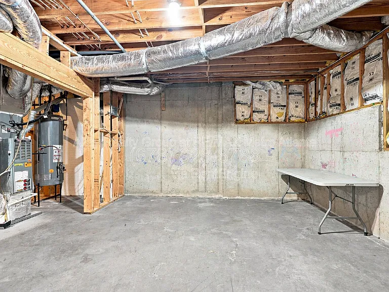 6725 Ridgefield Dr — Photo 32
