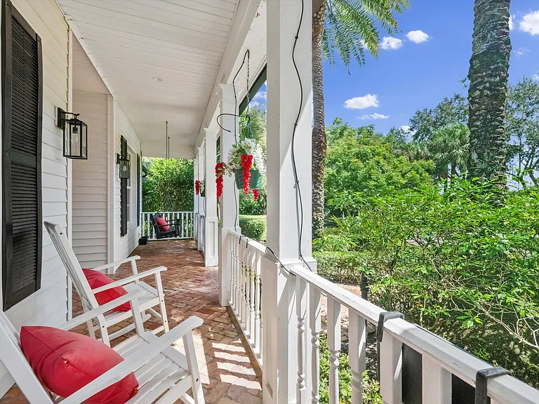1753 Trotter Ct — Photo 8
