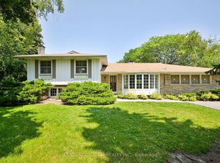 1441 Clarkson Rd N, Mississauga, ON L5J 2W7