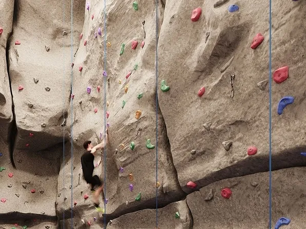 30 Riverside Boulevard image 16 of 23