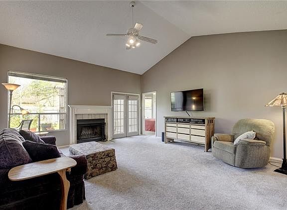 5th image of 2105 Toulouse Dr