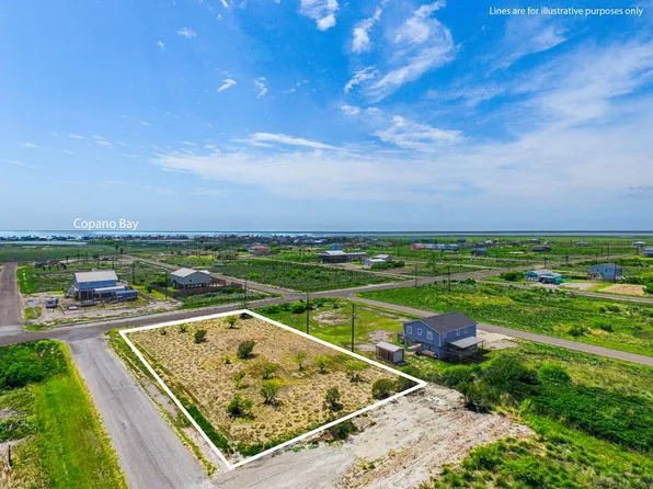138-141 W Glen Oak Ln, Rockport, TX 78382