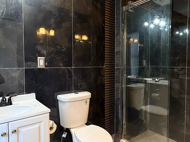 13-28 131st St #1 — Photo 7