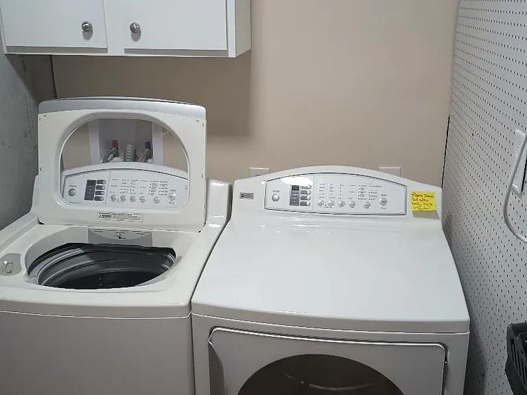 426 New Britain Dr — Photo 6