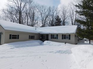 3096 Rasmus Dr, Grayling, MI 49738