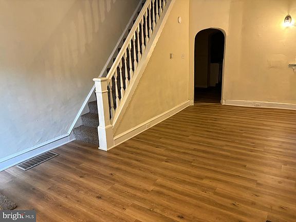 2nd image of 3010 B St