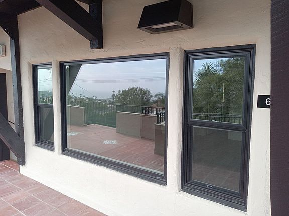 4th image of 1313 Buena Vista St APT 6