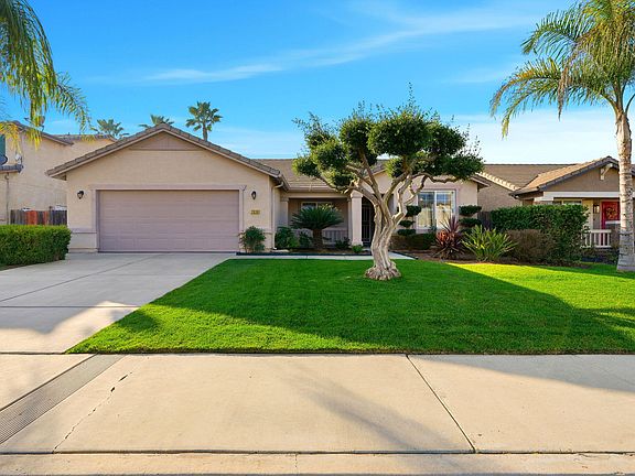2nd image of 2058 N Chateau Way