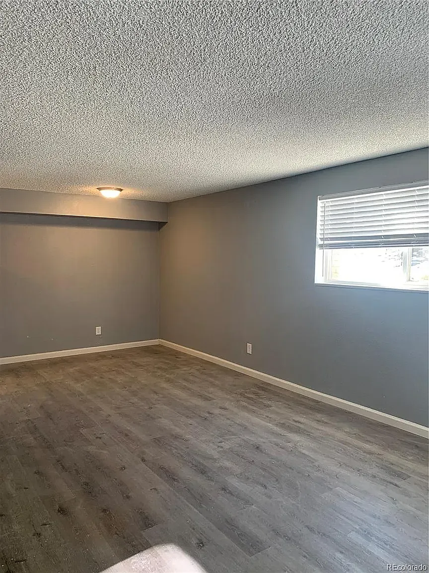 2 bed, 952 sqft, $1,450 — Photo 4