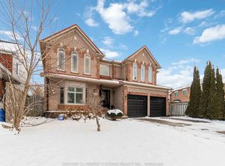 52 Canning Cres, Cambridge, ON N1T1X2