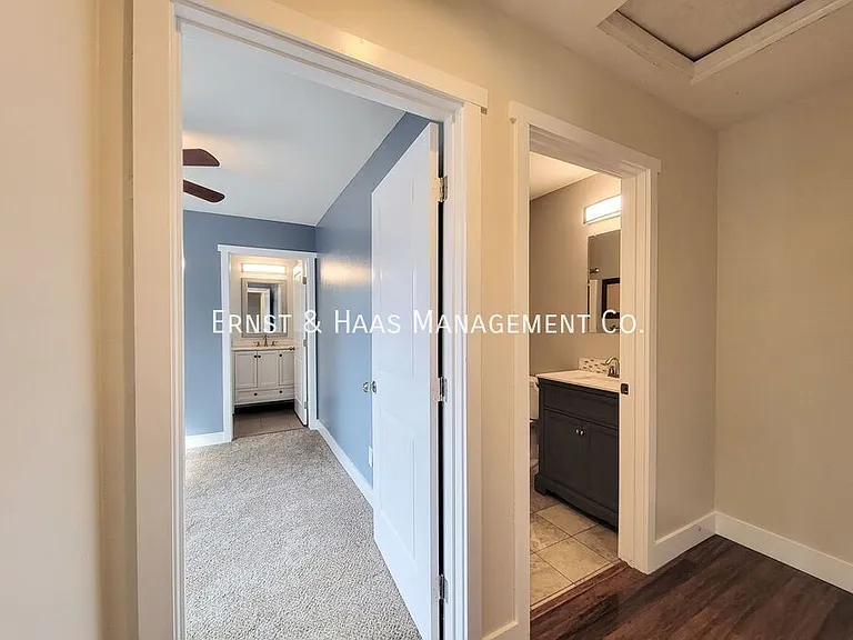 8429 Somerset Blvd — Photo 17