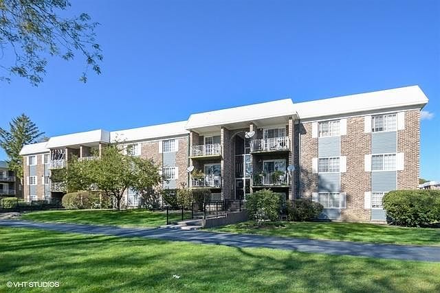 1st image of 1527 N Windsor Dr APT 205