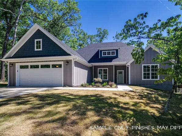 4 Swarthmoor Ln, Bella Vista, AR 72714