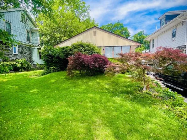 115 E Providence Rd, Aldan, PA 19018