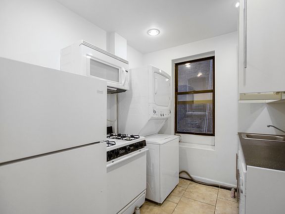4th image of 509 W 159th St #4A
