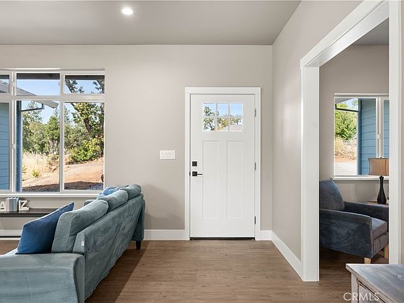 3rd image of 450 Stacy Ln