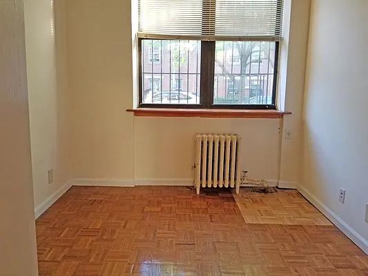 Rented by New York Residence | media 17