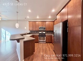 4925 SE Lucas Ct, Milwaukie, OR 97267