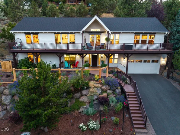 577 NW Greyhawk Ave, Bend, OR 97703