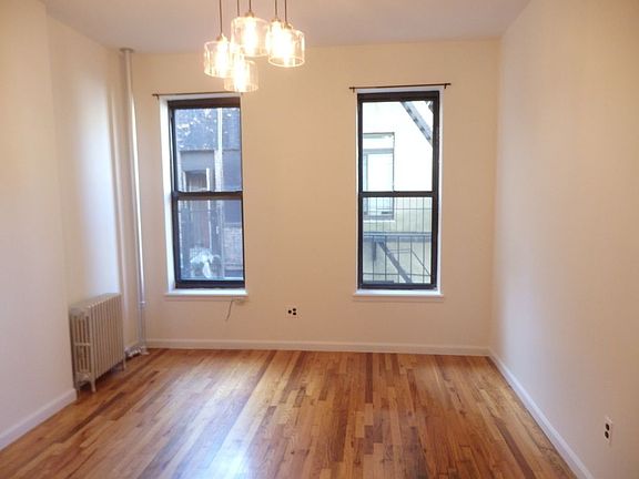 3rd image of 342 W 48th St #2RE