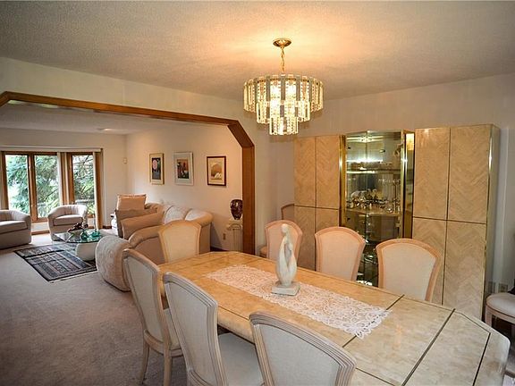 5th image of 73 Forestbrook Ct