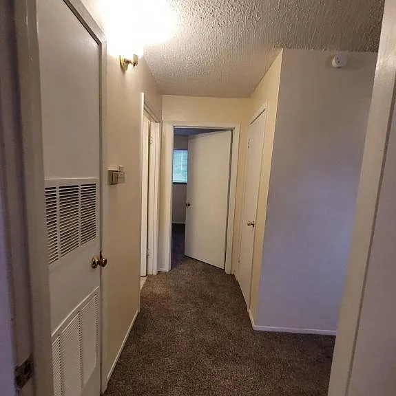735 S Jackson St #11 — Photo 13