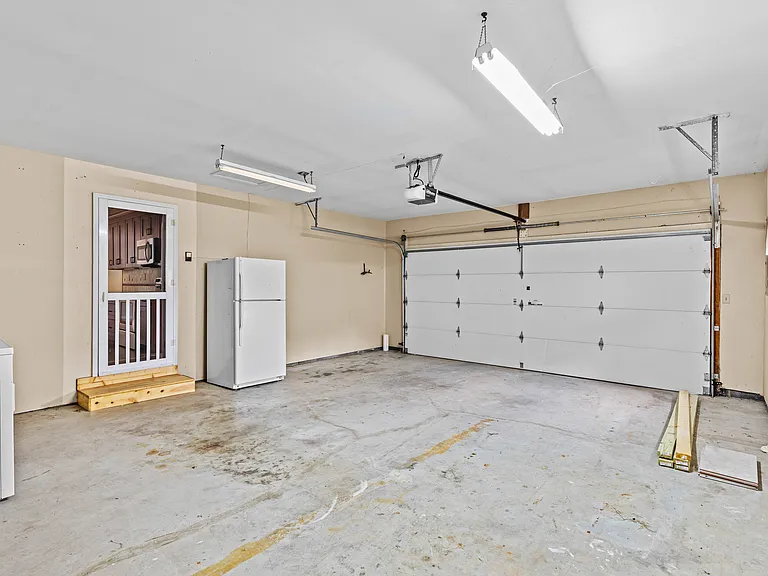 12105 W Kings Gate Rd — Photo 27