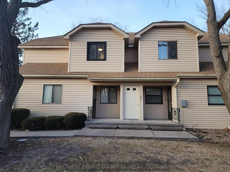 1st image of 3027 W Capital Ave Suite 27